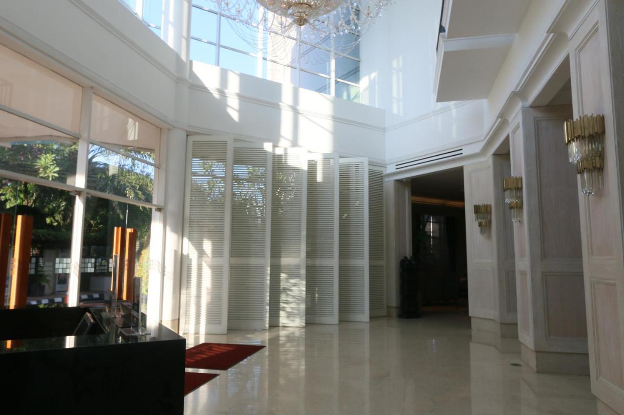 Java Paragon Hotel & Residences Surabaya Exterior photo